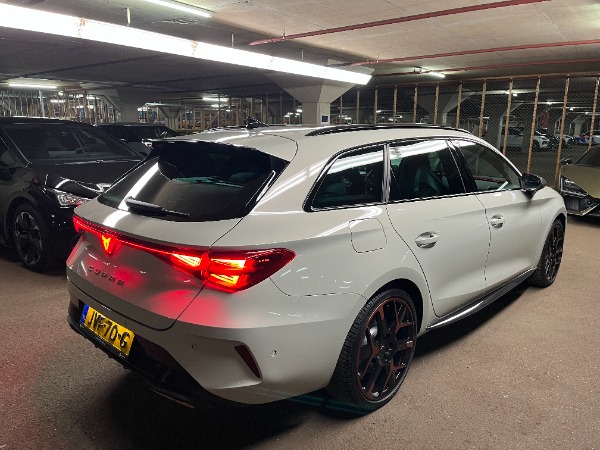 CUPRA LEON ST 1.5 TSI PHEV VZ EXTREME