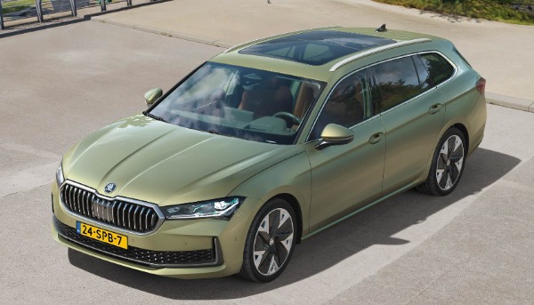Skoda Superb Combi 1.5 TSI MHEV
