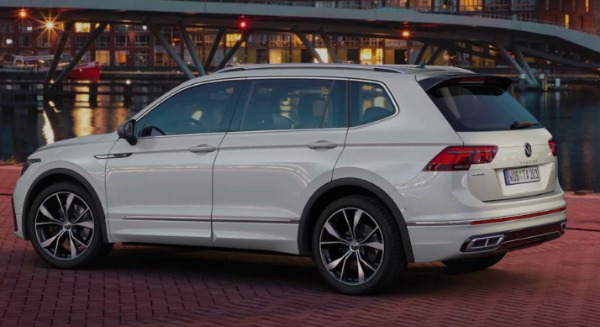 Volkswagen Tiguan Allspace 1.5 TSI R-line Business+ 7 pers